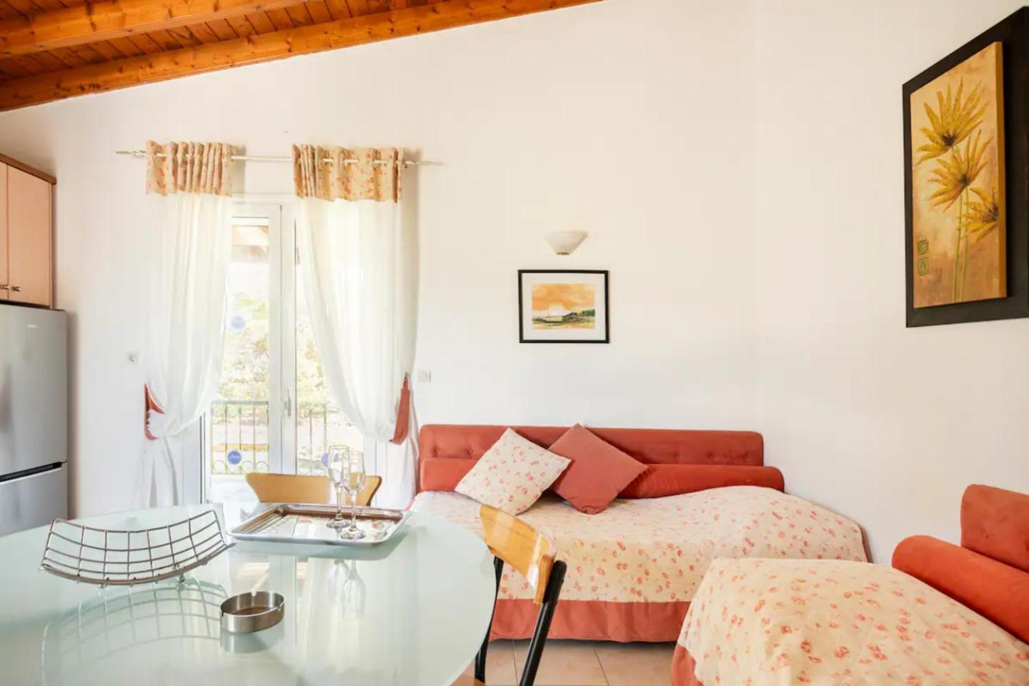 St. George Villa 아기오스 게오르기오스 외부 사진