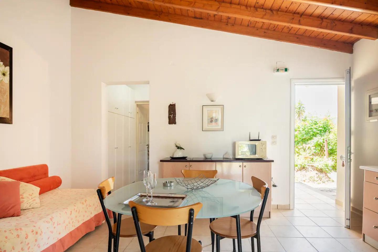 St. George Villa 아기오스 게오르기오스 외부 사진