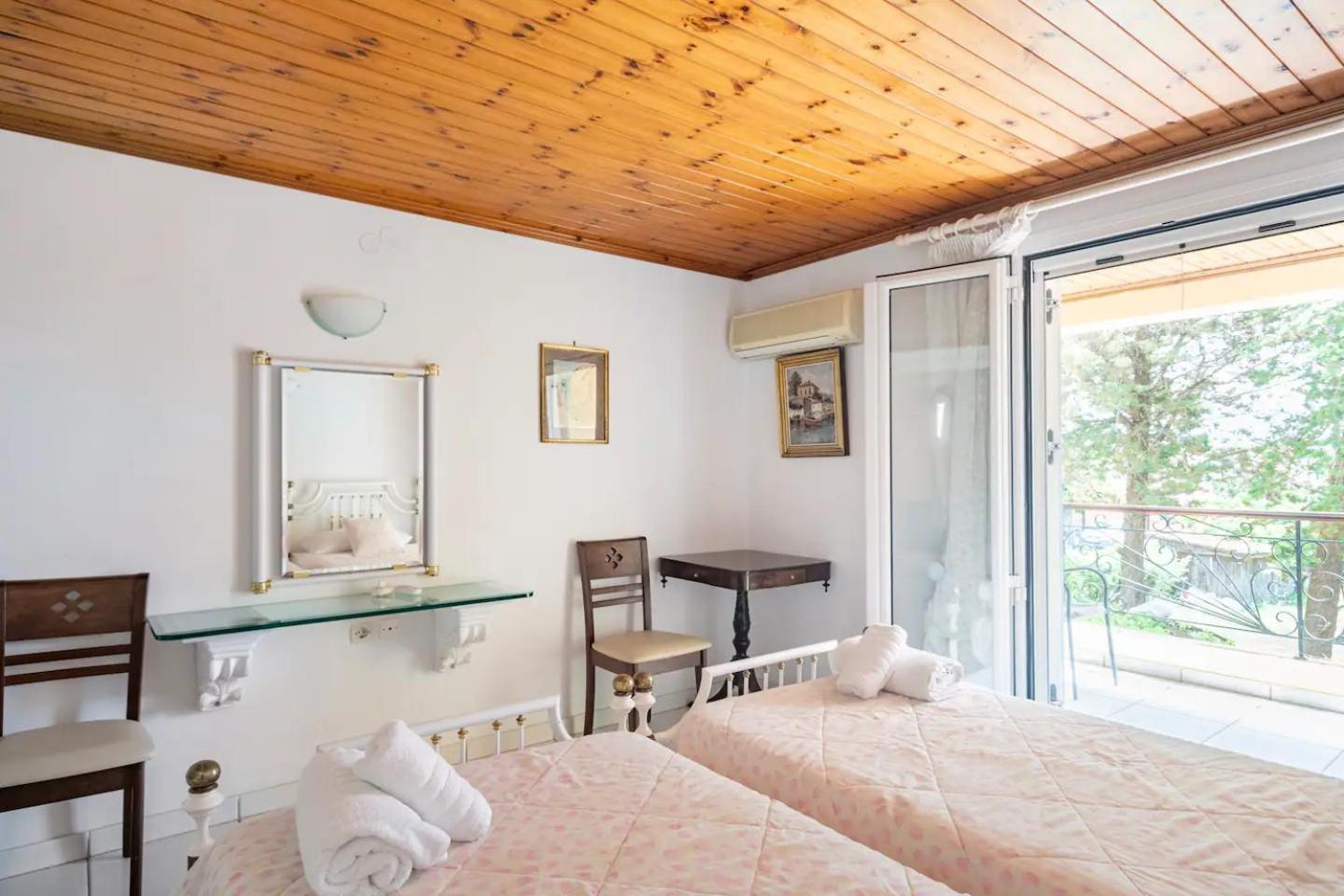St. George Villa 아기오스 게오르기오스 외부 사진